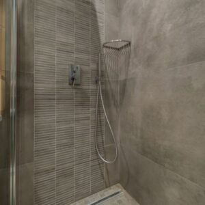 Bathroom-Tiles-Replacement