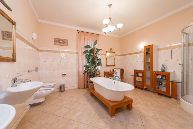 Peach Bathroom