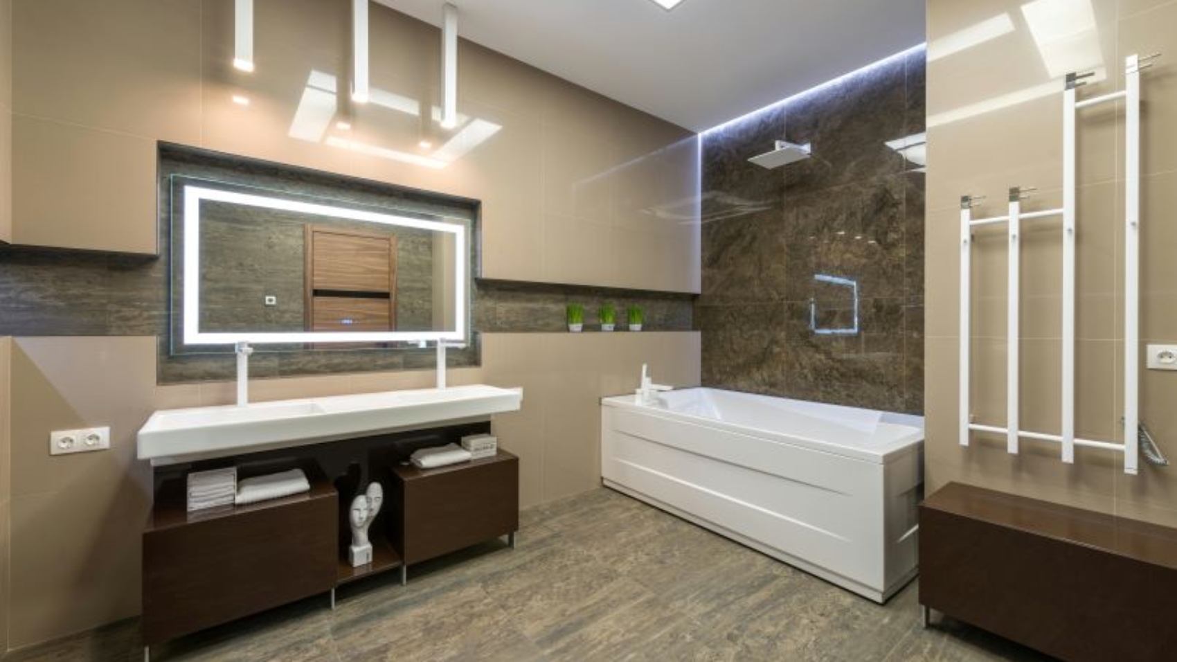 master-luxury-bathroom