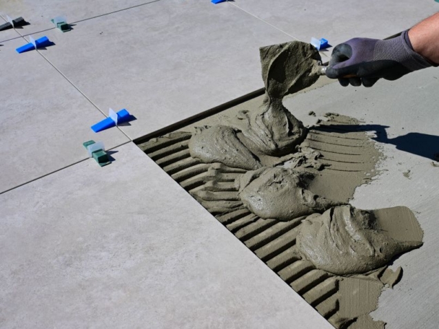 tiling vs regrouting
